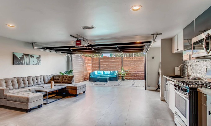 Old Town House | Heart & Soul of San Diego in Old Town. Private