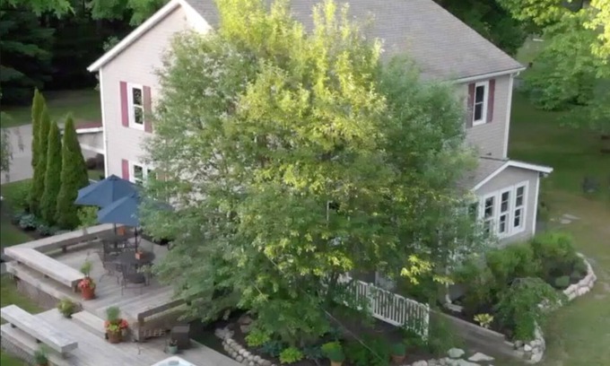 Saugatuck House | Heartland House - Everything You Need For the Perfect Getaway!