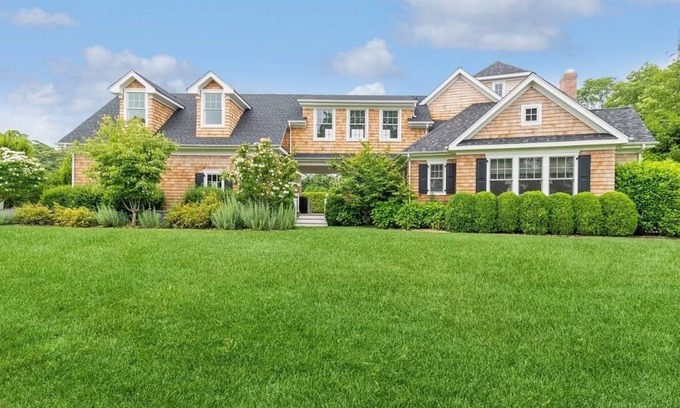 Water Mill House | Heated Pool and Tennis Court