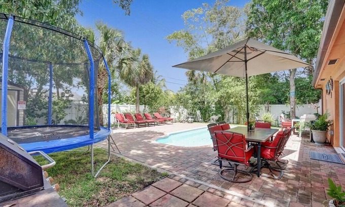 Hallandale Beach Villa | Heated Pool Elegant Family Home 10 Min to Beach