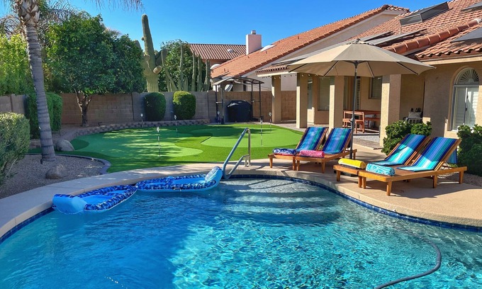 Paradise Park Vista House | Heated Pool, Putting Green & Arcades in LUXE Home! 3-mi to Waste Management Open