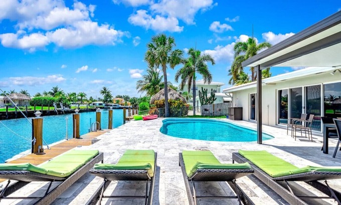 Garden Isles House | Heated Pool! Waterfront+Kayaks! 1 Mile To Beach!