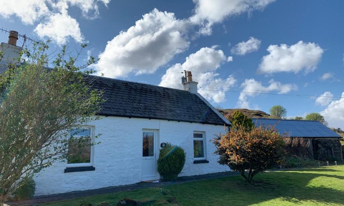Suladale House | Heatherland Cottage