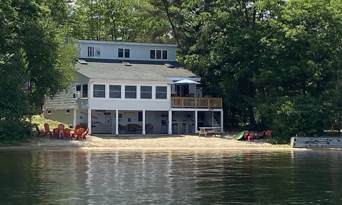 The Bays House | Heaven On The Water Every Season