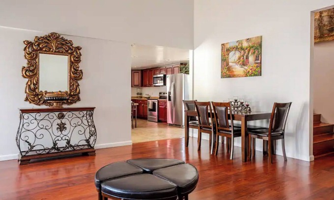 Lake Balboa House | Heavenly Staycation in the heart of Los Angeles