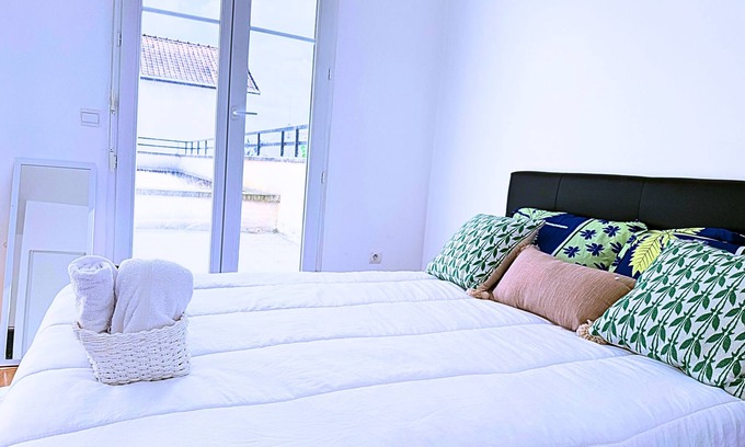 Domont Apartment | HeavenlyHome-Paris-CDG-Stade-de-France-Jardin Cosy For family