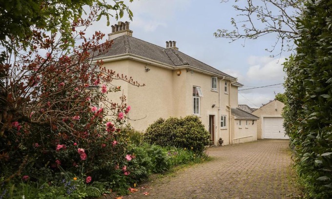 Clearbrook House | Hector's House