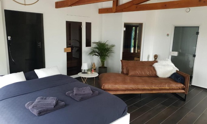 Westouter Bed & Breakfast | Hedone - Overnachting met wellness