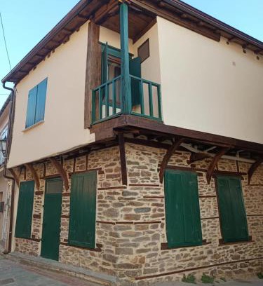 Polygyros House | Heidis Haus