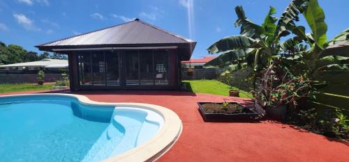 Teahupoo Ski Chalet | Heipoe Lodge