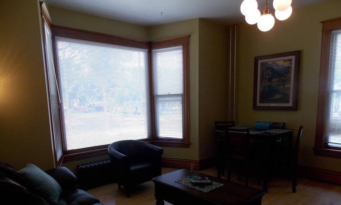 Helena Apartment | Helena Accommodations: THE BIGHORN