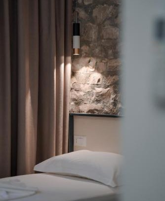 Berat Hostel | Helin's Hostel by Backpackers