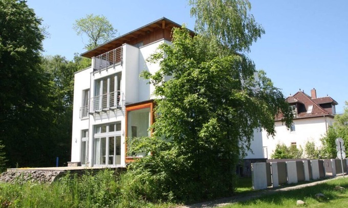 Nienhagen Apartment | Helle Sehr Moderne Ferienwohnung mit