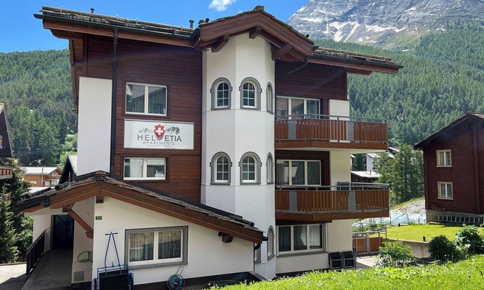 Saas-Fee Apartment | Helvetia Apartments by Interhome