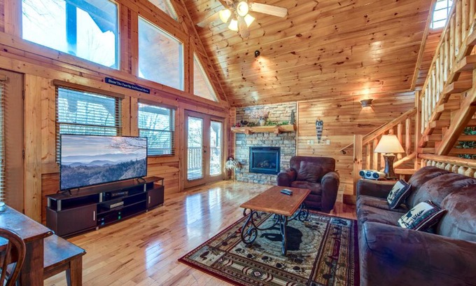 Hemlock Hills House | Hemlock Manor