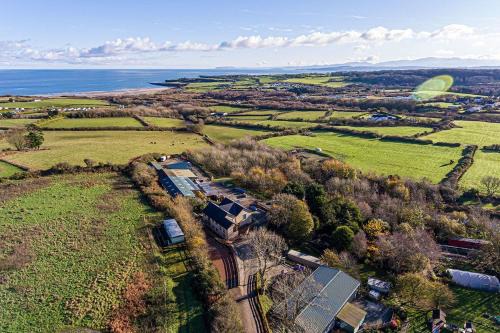 Llanddeusant House | Hendy - First Floor Apartment