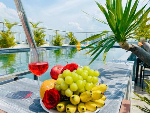 Tan Binh Hotel | Hera Luxury Hotel