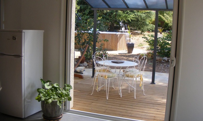 Saint-Georges-d'Orques House | HERAULT / GÎTE 2 PERS