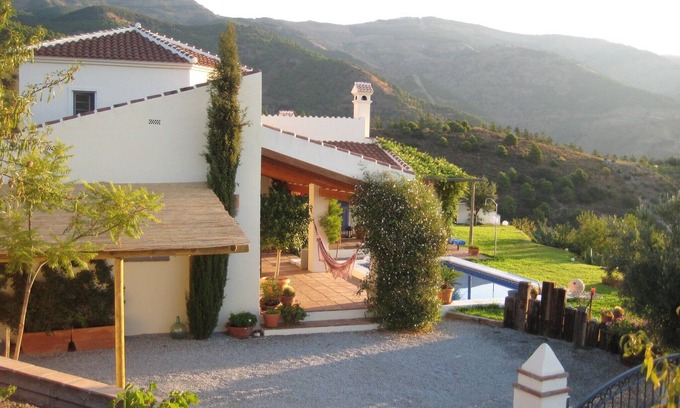 Canillas de Albaida House | Here you are very private