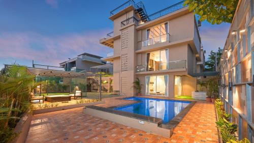 Tungarli Villa | Heritage 4Bhk Villa Lonavala With Turf