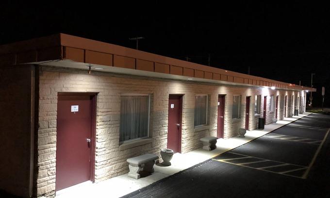 Uniontown Hotel | Heritage Inn