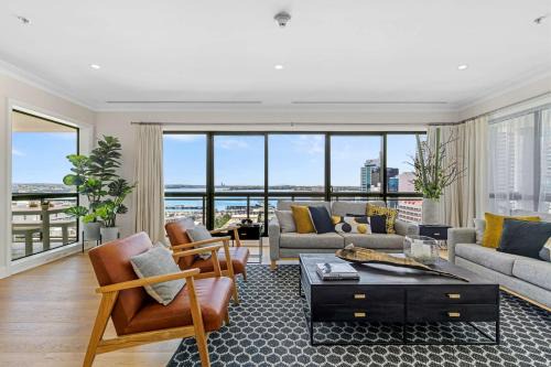Auckland Central Business District Apartment | Heritage Penthouse in CBD