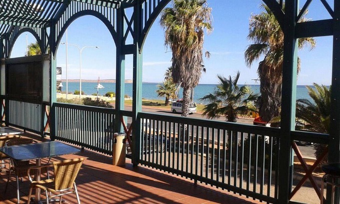 Denham Hotel | Heritage Resort Shark Bay
