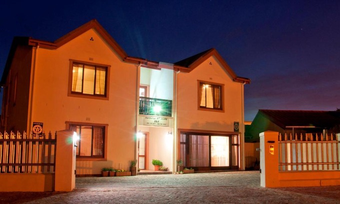 Westcliff Bed & Breakfast | Hermanus AT HOME