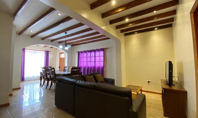 Cartagena House | Hermosa CASA para particulares y empresas