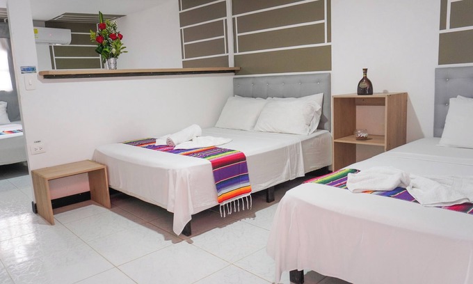 Covenas Hotel | Hermosa Habitacion Estandar Multiple A Pie De Playa