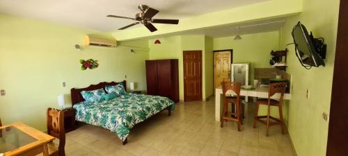 Playa Hermosa Apartment | Hermosa Paradise