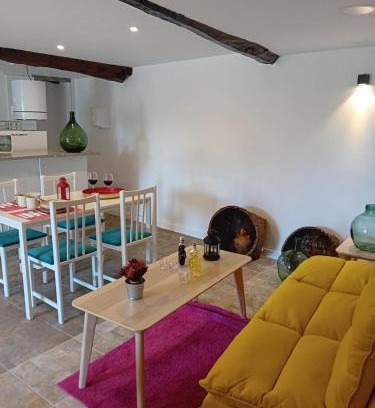 A Teixeira Apartment | Hermoso Apartamento a estrenar en el Corazón de la Ribeira Sacra