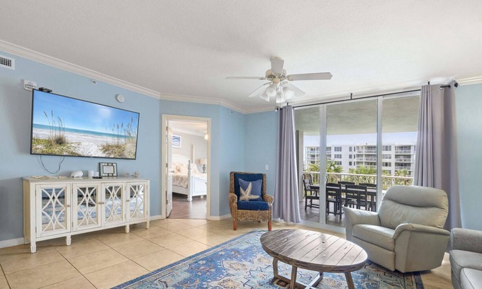 Fort Walton Beach Condo | Heron 407-3 Bedroom UPDATED-LAZY RIVER AND BEACH ACCESS-SLEEPS 11!