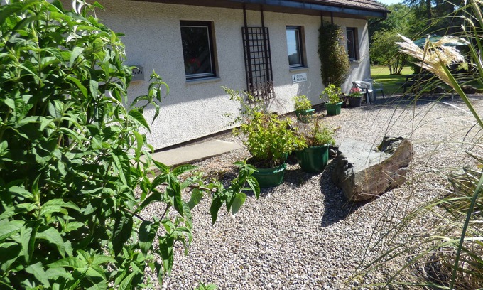 Kilmun Cottage | Heronlea Cottage, a relaxing haven
