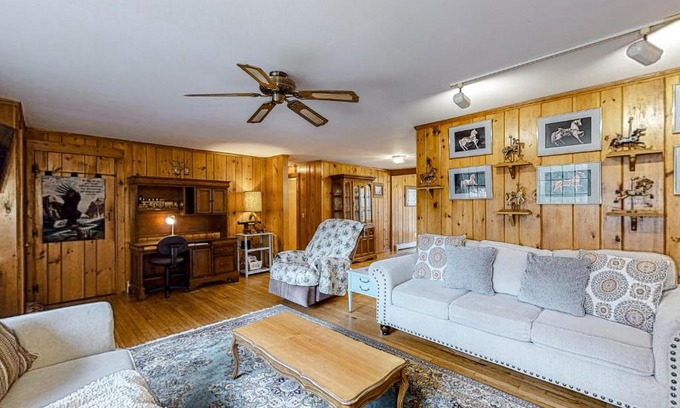 North Eastham House | Herring Brook