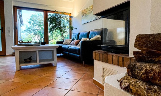 Roedermark Apartment | Herzensort - Schönes Haus mit Terrasse und Gartenblick