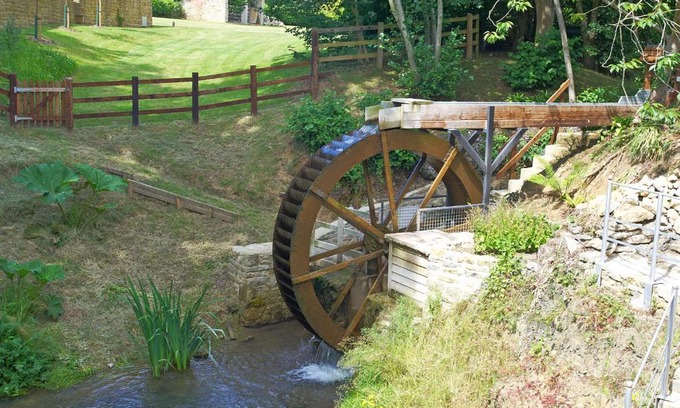 Galhampton House | Hewletts Mill