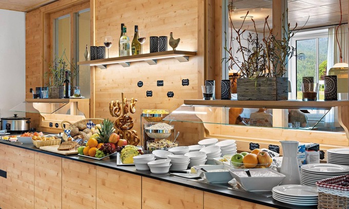 Piding Hotel | Hey Lou Hotel Piding
