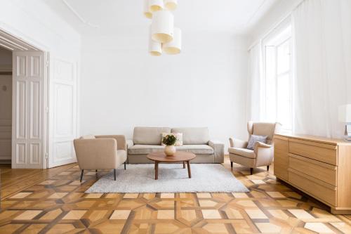 Innere Stadt Apartment | HeyMi Apartments Stephansdom