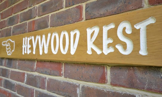 New Forest District House | Heywood Rest - Two Bedroom House, Sleeps 4