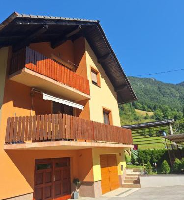 Kamnik House | Hiša pod Veliko planino