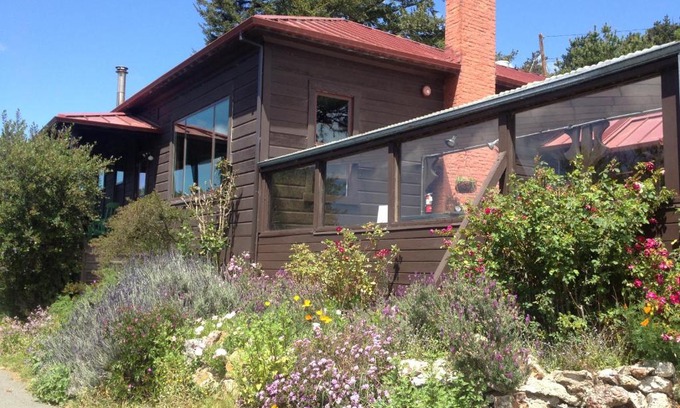 Point Reyes Station Hostel | HI Point Reyes Hostel