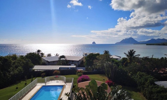 Quartier Desert Apartment | Hibiscus beach and pool Sainte-Luce Martinique