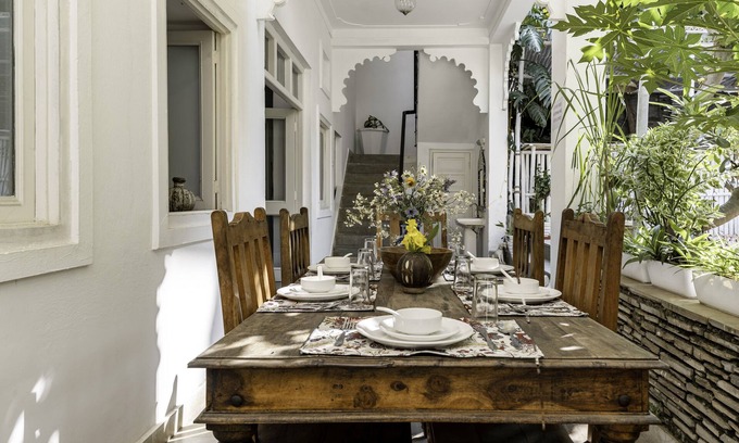 Udaipur District House | Hibiscus