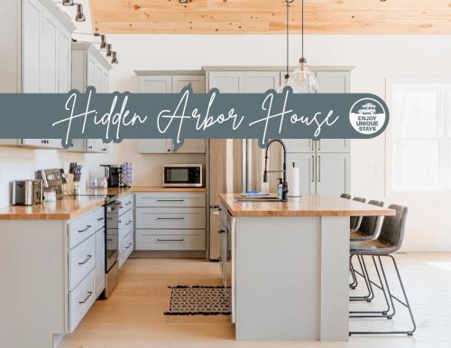 Berrien Springs House | Hidden Arbor House - newly renovated retreat