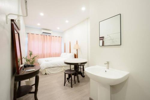 China Town Apartment | Hidden Dragon Yaowarat Road BKK