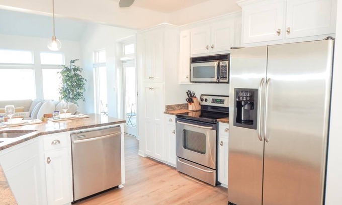 Dauphin Island House | Hidden Dunes - Beautiful Family Friendly in Desoto Landing Gated Community