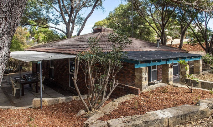 Guilderton House | Hidden Gem nestled amongst the trees.