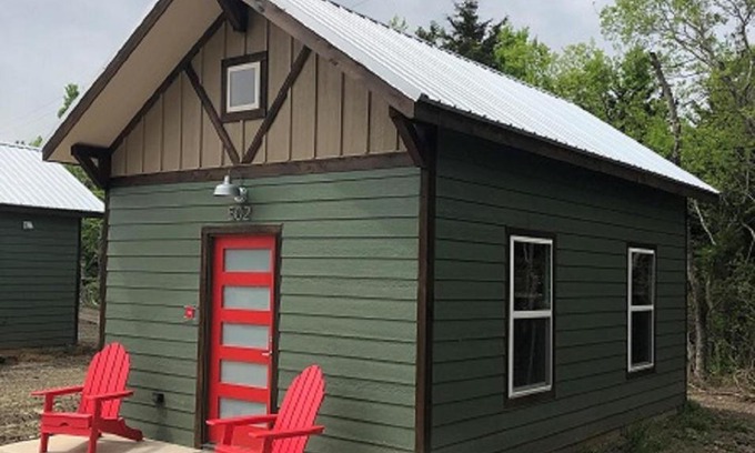 Honey Grove Other | Hidden Grove Resort Cabin 2