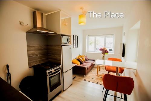 Coombe Hill Apartment | Hidden Kingston Vale